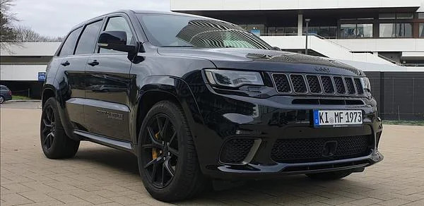 GRAIL KLAPPENANLAGE JEEP GRAND CHEROKEE SRT & TRACKHAWK