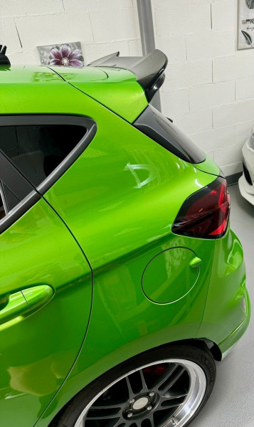 MAXTON DESIGN DACHSPOILERAUFSATZ HOCHGLANZ 3D (TÜV) FORD FIESTA MK8 ST200